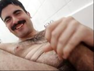 massive Dear boy wanks to mammoth cumshot wanks